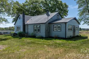 1975 3 Forks Church Rd, Taylorsville, NC 28681 - Photo 21