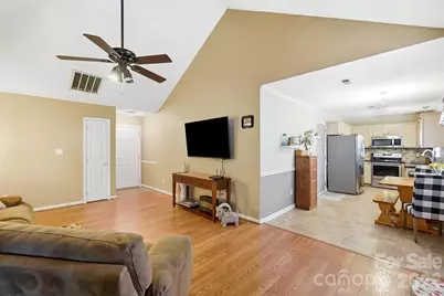 7601 Gillman Court, Charlotte, NC 28269 - Photo 11