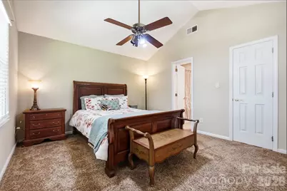7601 Gillman Court, Charlotte, NC 28269 - Photo 21