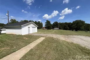 6270 Nc 16 Hwy N, Conover, NC 28613 - Photo 7