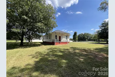 6270 Nc 16 Highway N, Conover, NC 28613 - Photo 3