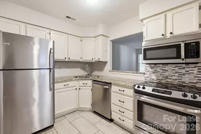 6000 Gray Gate Lane #C, Charlotte, NC 28210 - Photo 11