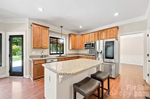 6821 Hollow Oak Dr, Mint Hill, NC 28227 - Photo 11