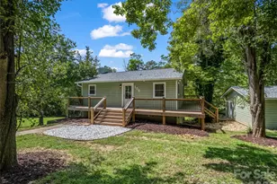 106 Bobwhite Ave, Lake Lure, NC 28746 - Photo 1