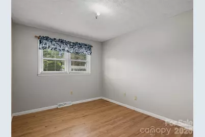 403 Lower Grassy Branch Road, Asheville, NC 28805 - Photo 13