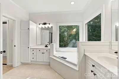 3439 Twelve Oaks Place, Charlotte, NC 28270 - Photo 25
