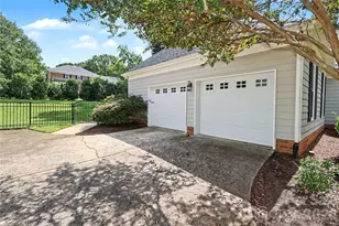 7815 Covey Chase Dr, Charlotte, NC 28210 - Photo 43