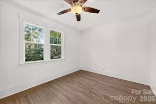 701 Seldon Dr, Charlotte, NC 28216 - Photo 9