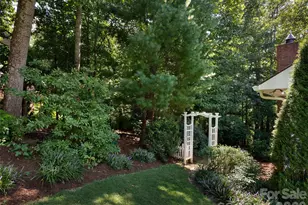 440 Sondley Woods Pl, Asheville, NC 28805 - Photo 37
