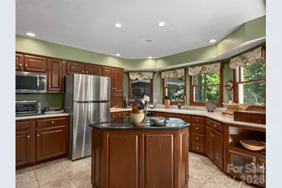 440 Sondley Woods Place, Asheville, NC 28805 - Photo 11