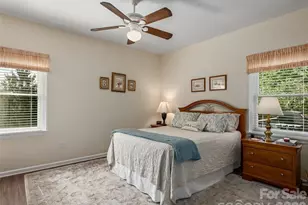 60 Beaumont Dr, Hendersonville, NC 28739 - Photo 21