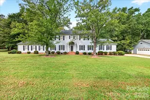 14300 Youngblood Rd, Charlotte, NC 28278 - Photo 1