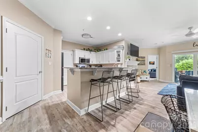 18619 Harborside Drive, Cornelius, NC 28031 - Photo 11
