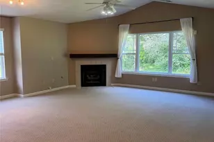 37 Sunview Cir, Arden, NC 28704 - Photo 3