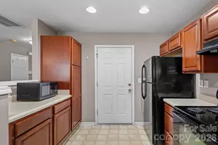 4717 Grier Farm Ln, Charlotte, NC 28270 - Photo 9