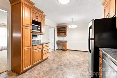 5000 Cedar Forest Drive, Charlotte, NC 28226 - Photo 13