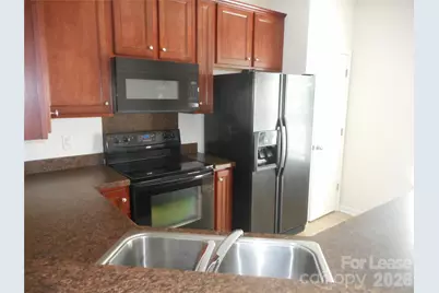2331 Crosscut Drive, Charlotte, NC 28214 - Photo 5