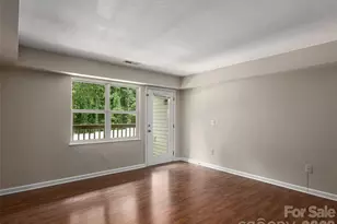 507 Carlyle Way, Asheville, NC 28803 - Photo 3