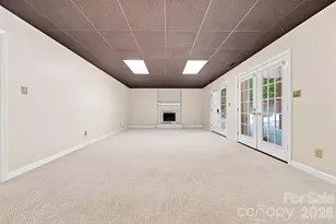 555 19th Ave Ln NW, Hickory, NC 28601 - Photo 35