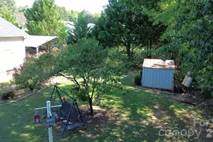 109 Grand Acres Ln, Maiden, NC 28650 - Photo 21