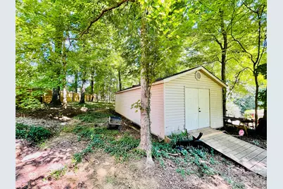 3001 Sunset Road, Charlotte, NC 28216 - Photo 21