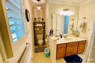 3001 Sunset Rd, Charlotte, NC 28216 - Photo 17