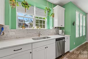 712 Henderson Vly Wy, Belmont, NC 28012 - Photo 9