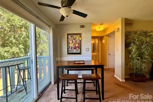 1905 Meadowlark Ln, Charlotte, NC 28210 - Photo 9