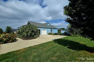 173 Pisgah Ridge Trl, Mills River, NC 28759 - Photo 29
