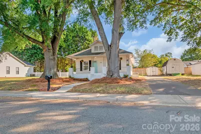 204 Pleasant Street, Belmont, NC 28012 - Photo 37