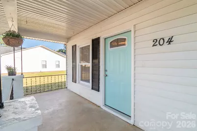 204 Pleasant Street, Belmont, NC 28012 - Photo 3