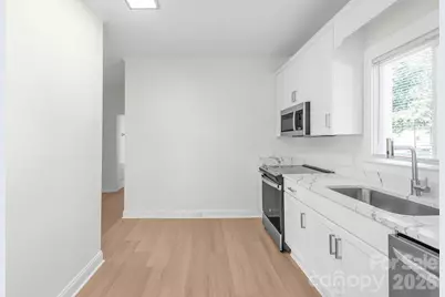 204 Pleasant Street, Belmont, NC 28012 - Photo 7