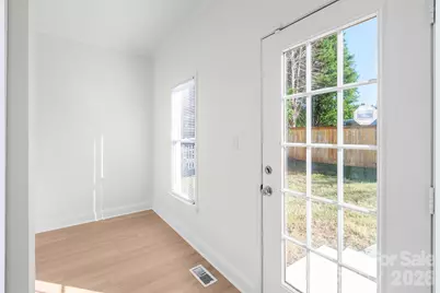 204 Pleasant Street, Belmont, NC 28012 - Photo 17