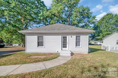 204 Pleasant Street, Belmont, NC 28012 - Photo 27