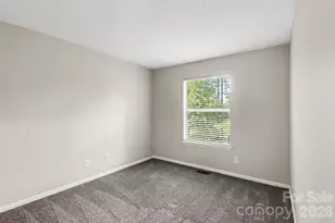 8313 Belstead Brook Ct, Charlotte, NC 28216 - Photo 7