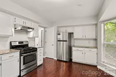 8313 Belstead Brook Court, Charlotte, NC 28216 - Photo 5