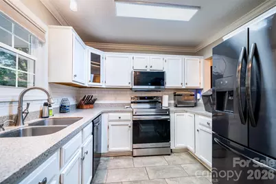 18 Friendly Way, Asheville, NC 28806 - Photo 7