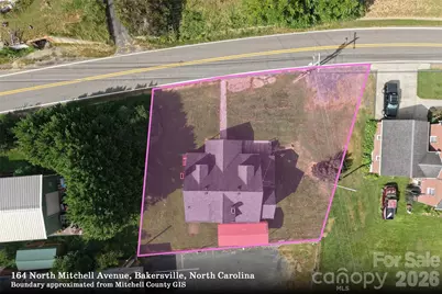 164 N Mitchell Avenue, Bakersville, NC 28705 - Photo 3