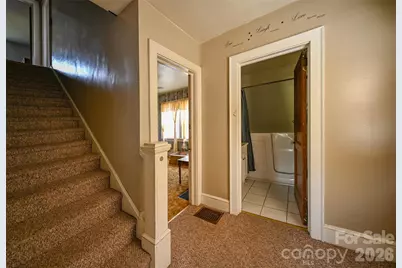 164 N Mitchell Avenue, Bakersville, NC 28705 - Photo 37