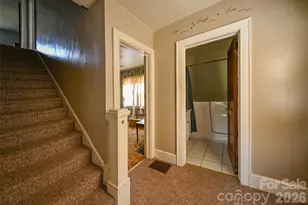164 N Mitchell Ave, Bakersville, NC 28705 - Photo 37