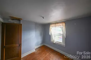 164 N Mitchell Ave, Bakersville, NC 28705 - Photo 21