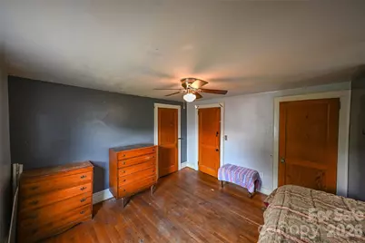164 N Mitchell Avenue, Bakersville, NC 28705 - Photo 15