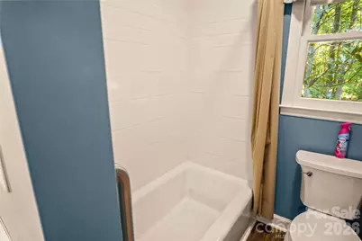 1137 Mountain Laurel Drive, Columbus, NC 28722 - Photo 27