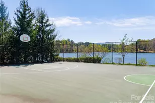 112 Mountain Dr, Candler, NC 28715 - Photo 29