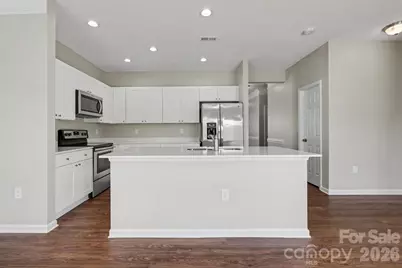 8935 Hedge Maple Road, Charlotte, NC 28269 - Photo 9