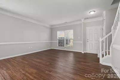 8935 Hedge Maple Road, Charlotte, NC 28269 - Photo 3
