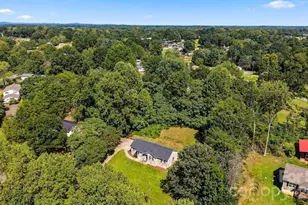 5118 W Piedmont Cir, Conover, NC 28613 - Photo 43