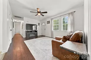 5118 W Piedmont Cir, Conover, NC 28613 - Photo 5