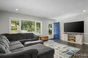 182 Locust Ct, Arden, NC 28704 - Photo 3
