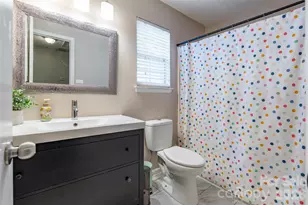 8514 Lockerbie Ln, Charlotte, NC 28215 - Photo 19